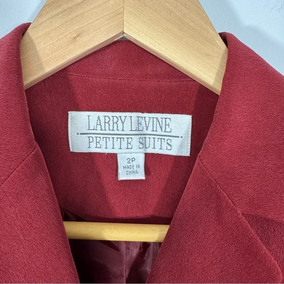 Vintage 100% Silk Blazer Womens Sz 2 Maroon Red 90s Suit Jacket Office Business - Picture 9 of 10